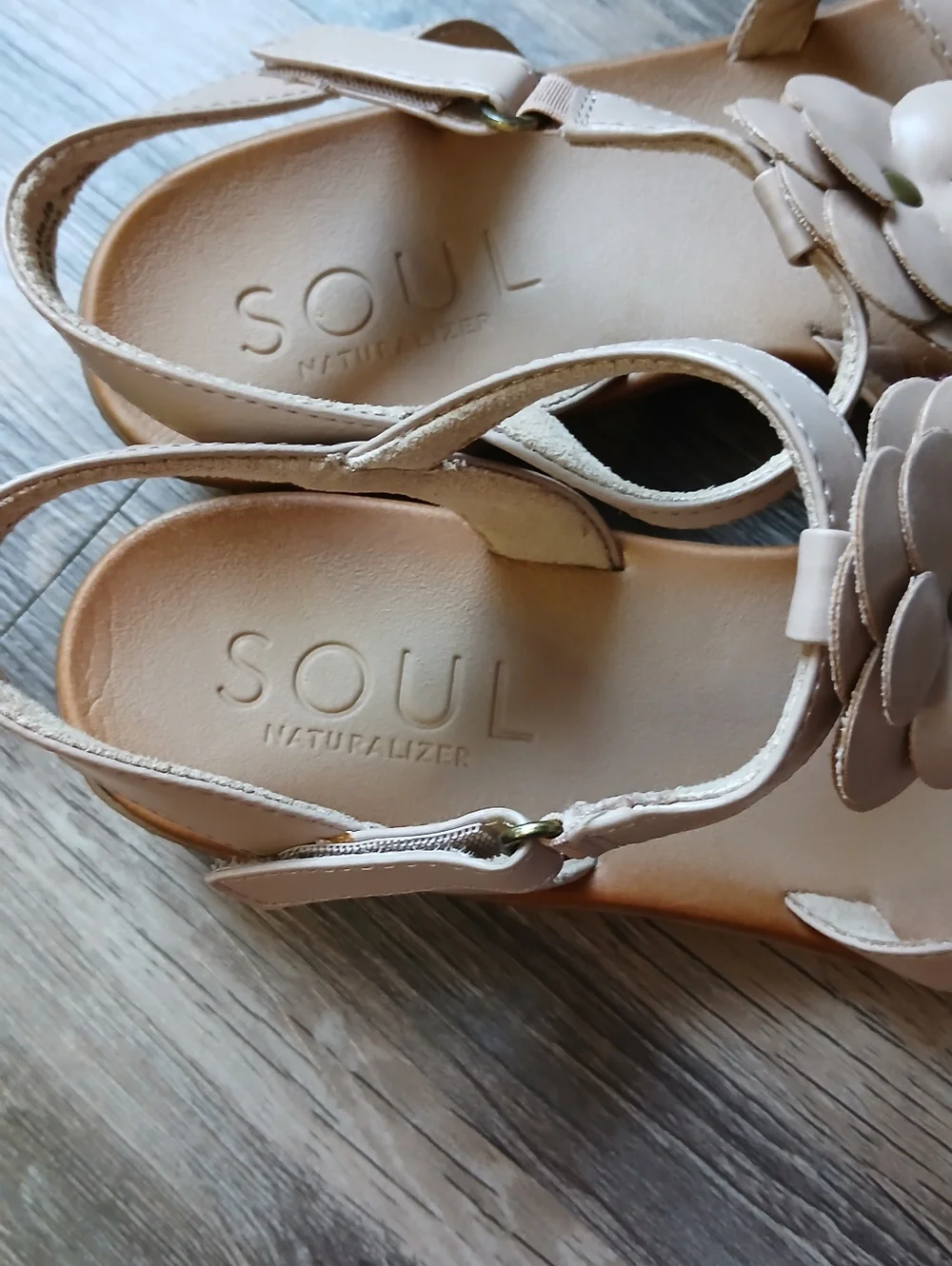 SOUL Naturalizer Beige Floral Slingback Sandals‎
